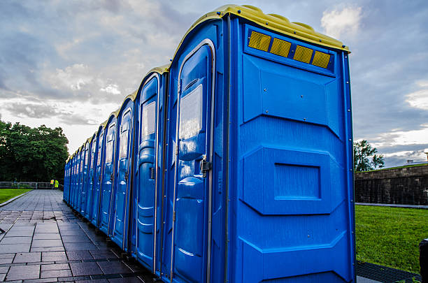 Best Portable restroom trailer rental  in Morganton, NC